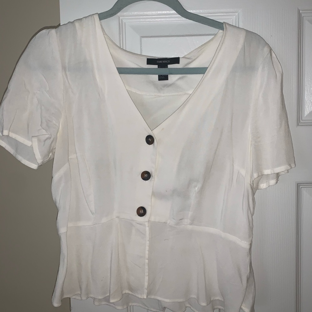 white button up short sleeve top